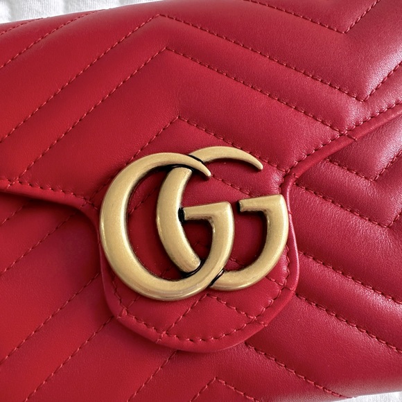Gucci GG Marmont mini bag - Picture 4 of 8